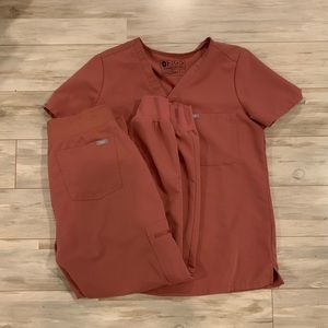 Size small Catarina too and Zamora bottoms